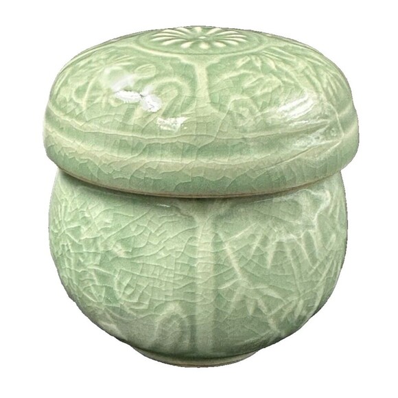Celadon Porcelain Bamboo Floral Design Signed Caddy Pot Jar made in Korea 3 pc - Picture 4 of 12
